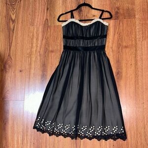 BCBG Paris Midi Dress Women’s Size 2 in Black, Adjustable Shoulder Straps NWOT